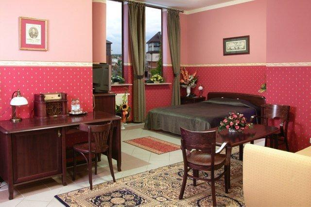 Fort Hotel Warsaw Ngoại thất bức ảnh